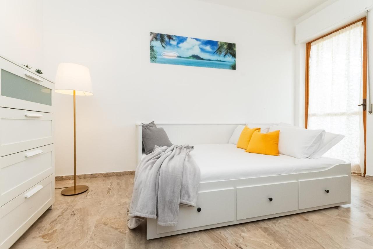 Vista Mare & 300Mt Da Spiaggia Con Freeparking E Ac Laigueglia Exterior photo