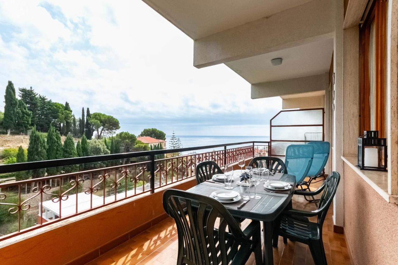 Vista Mare & 300Mt Da Spiaggia Con Freeparking E Ac Laigueglia Exterior photo